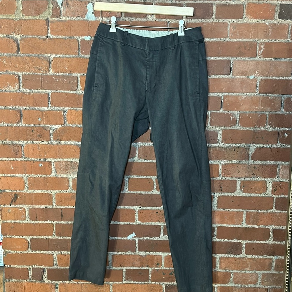 Lululemon Cropped Dress Trousers